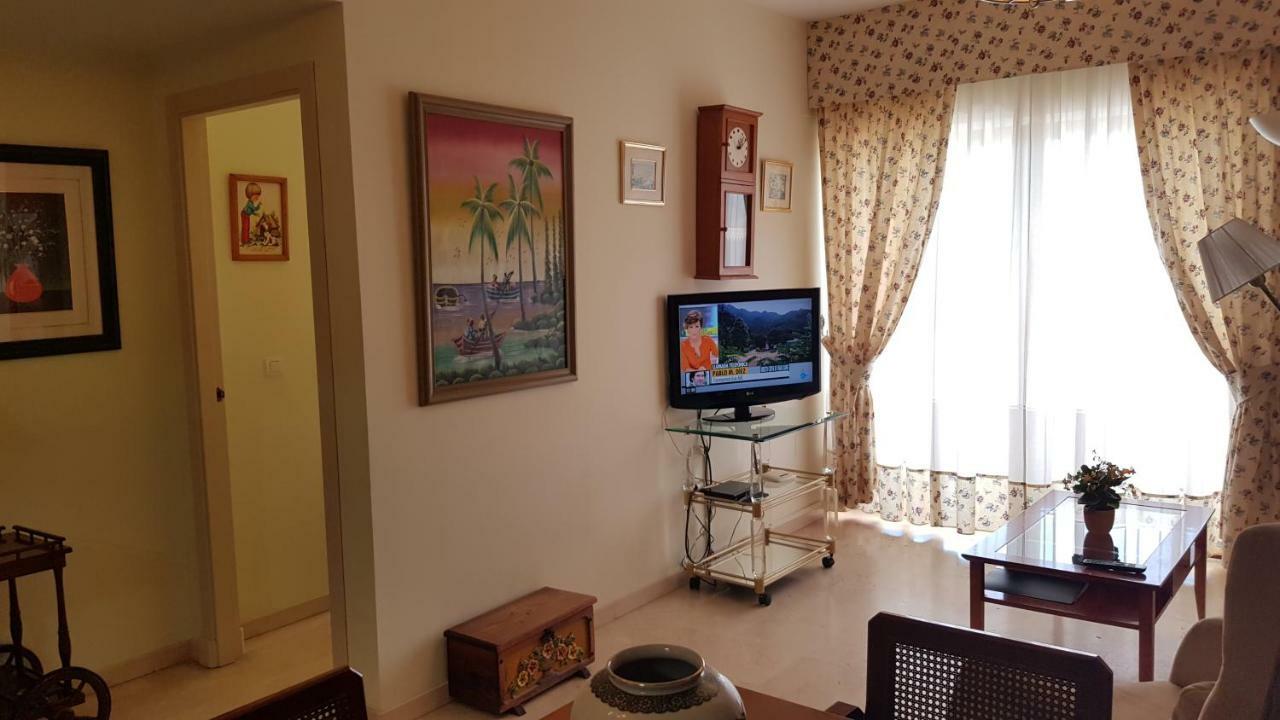1ª Linea Playa De Burriana 1ºd Apartment Nerja Exterior photo